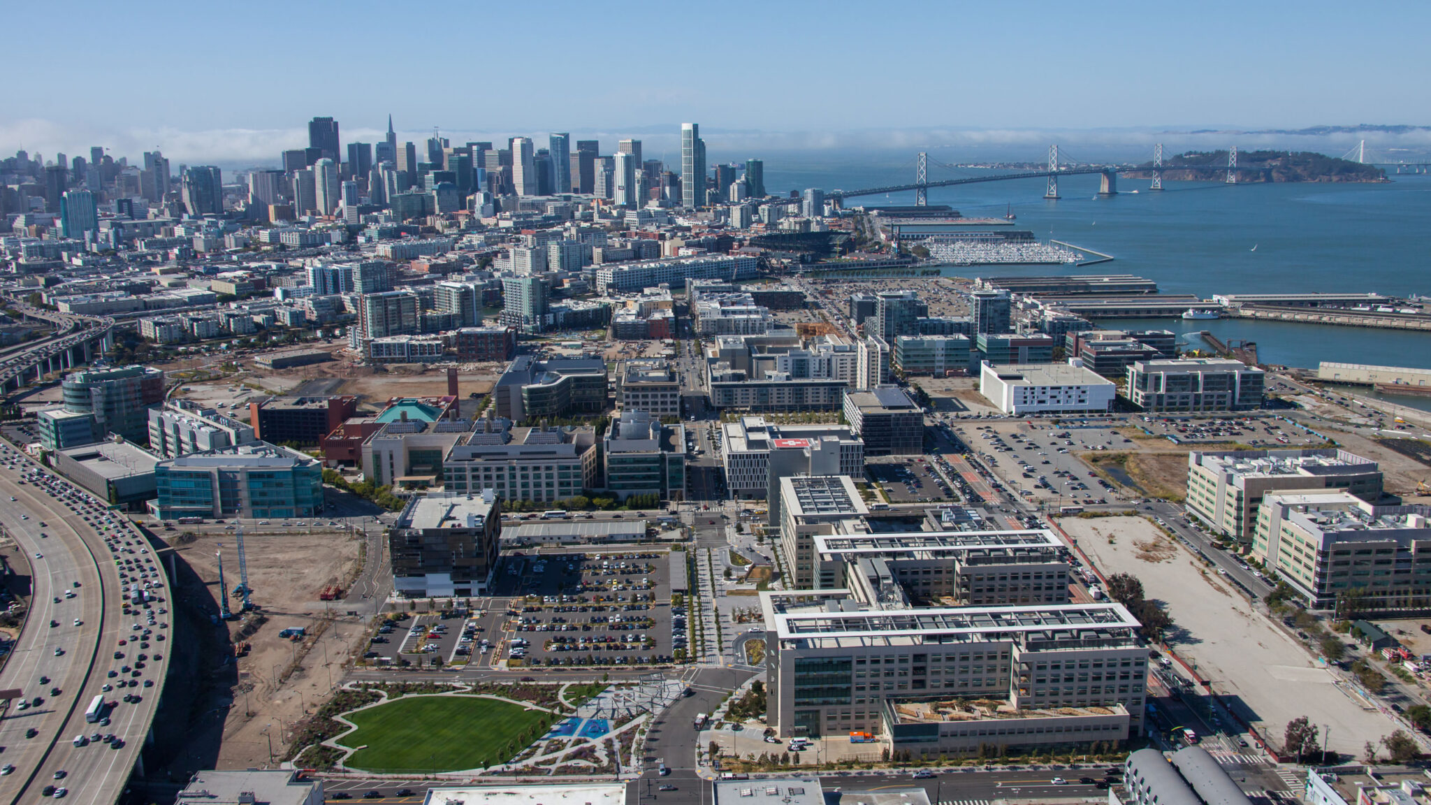 UCSF Medical Center At Mission Bay William McDonough Partners   UCSF Mission Bay 02 2048x1152 