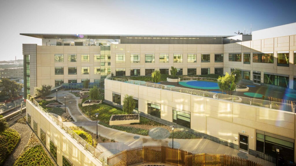 UCSF Medical Center at Mission Bay William McDonough + Partners